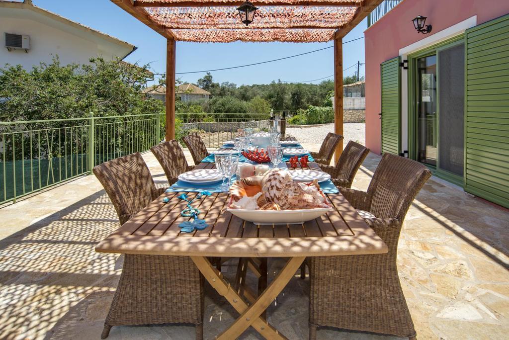 Avra Villa Gaios Room photo