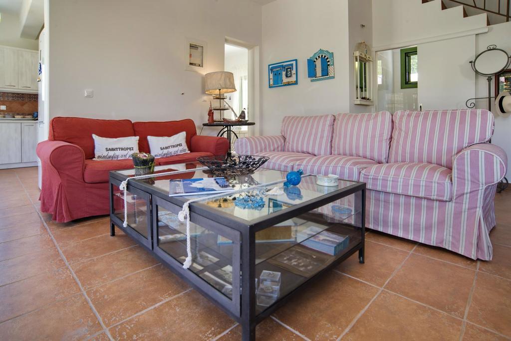 Avra Villa Gaios Room photo